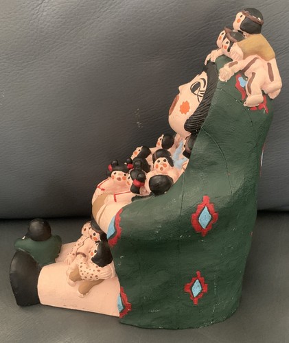 Native American Themed Storyteller Figurine with 20 children 5.5" tall - Picture 3 of 6