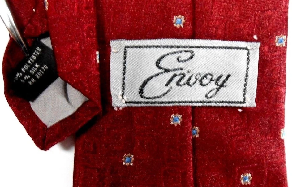 Corbata Envoy Hombre Poliéster/Seda 55.5" X 3.5" Borgoña con Plata/Azul Geométrica Foto 3 de 3