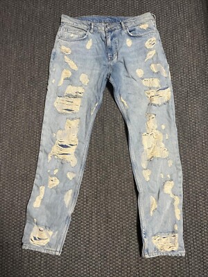 Peso Explicit Distressed Denim XL