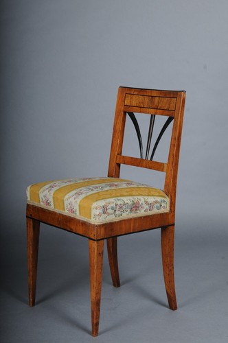 Lot De 4 Exclusif Biedermeier Chaises De Bois de Cerisier Et Noirci Um 1840 - Photo 9 sur 13