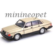 WELLY 24102 VOLVO 240 GL 1/24 DIECAST MODEL CAR GOLD