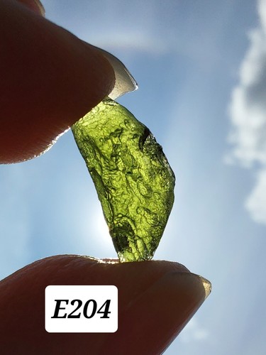 Genuine Moldavite Crystal tektite extraterrestrial 🟢1g🟢small piece - Picture 2 of 22