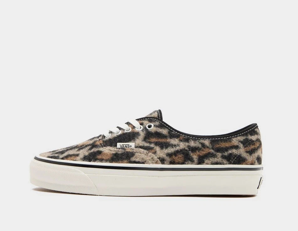 Vans Authentic 44LX Sneaker in Brown Shoes
Opens in a new window or tab