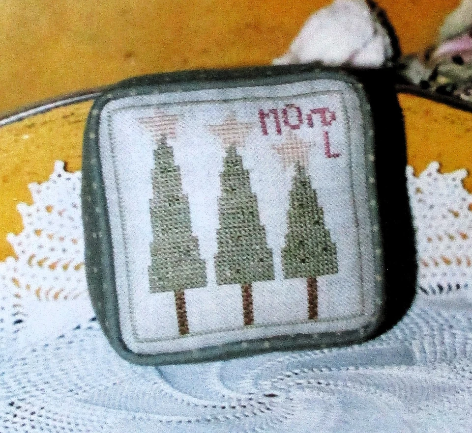 Lot of 2 Christmas Trees Counted Cross Stitch Kits TINY MODERNIST & EWE & I - Image 4 of 4