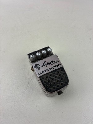 Lyon by Washburn Distortion Guitar Effects Pedal Heavy Cast