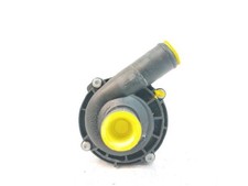 Pompe à eau Infiniti QX30