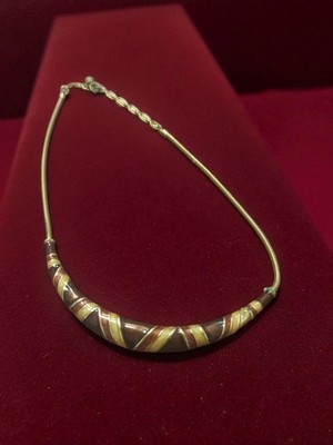 Collier Fantaisie Vintage Avec Charm Rétro - Occasion Bon état