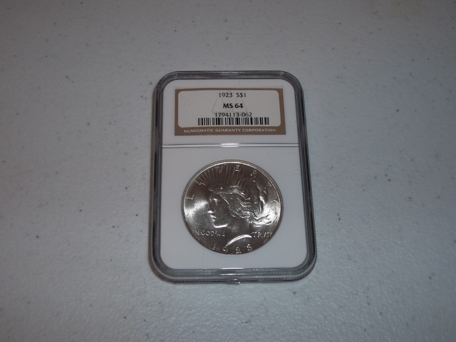 Picture 3 of 4