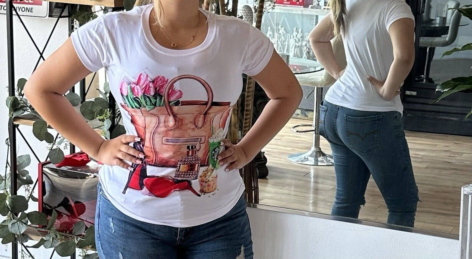 Foto 1 di 3
