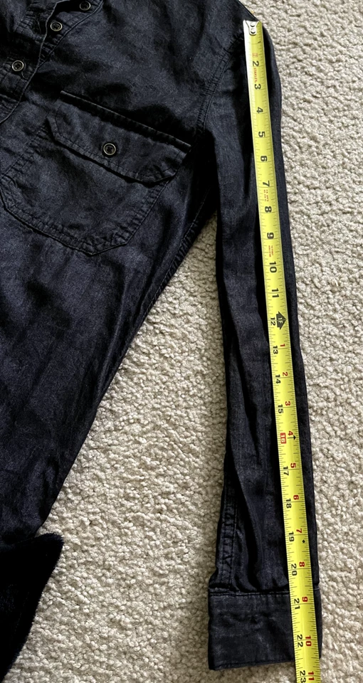 Camisa de vestir Forever 21 para mujer manga larga gris bolsillos talla XS  Foto 4 de 4