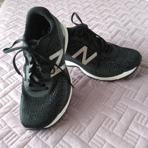 New Balance 880 V.9 Women's. Size 7 2E Black Running Shoes W880BK9 EUC |  eBay
