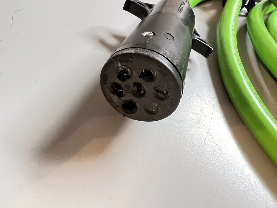 Phillips ABS LECTRAFLEX 4/12 2/10 1/8 SAE J2394 Type F C134 7 Holes Cable - Image 4 of 4