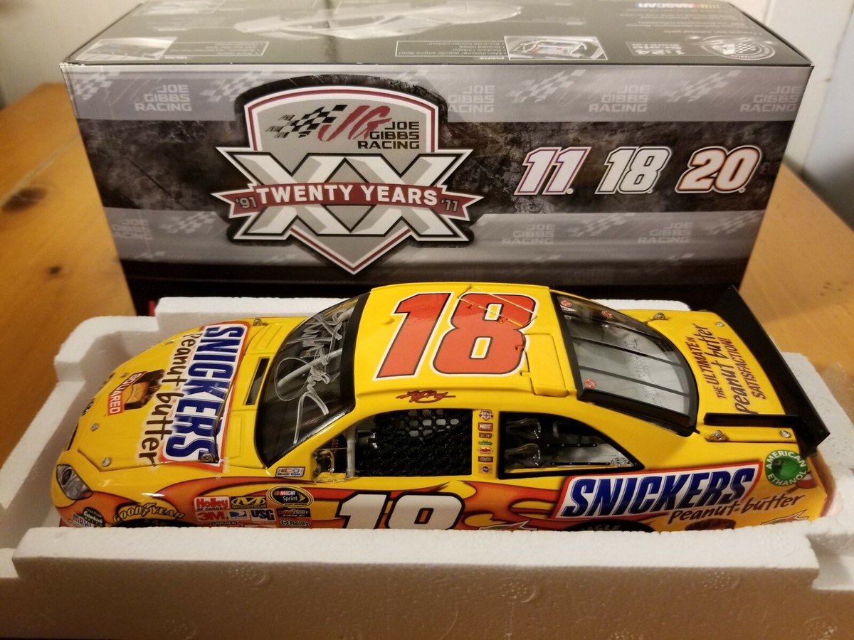 2011 Kyle Busch #18 Snickers Peanut Butter Squared Autographed