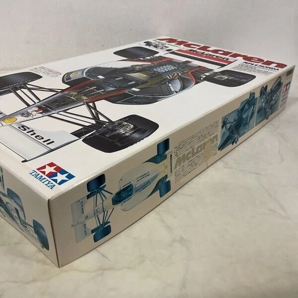 TAMIYA 1/12 McLaren Honda MP4/6 Model Kit | Ayrton Senna | Big Scale Series - Immagine 2 di 4