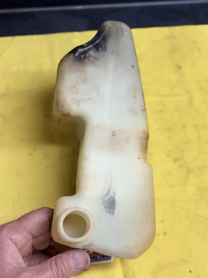 OEM SUZUKI МАСЛЯНЫЙ БАК, 74-76 TM75, 75-77 TS75, (44611-26100) AHRMA - Изображение 4 из 4