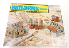 LIFE-LIKE BUILDEMS HO SCALE - STONEYBROOK HOUSES UNDER CONSTRUCTION -ITEM #S-386