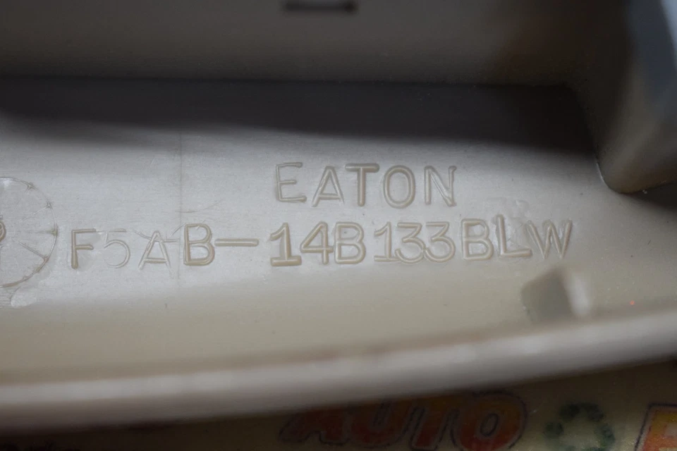 Interruptor de ventana de puerta eléctrica maestro lado del conductor Mercury Grand Marquis 1999-2002 OEM Foto 4 de 4