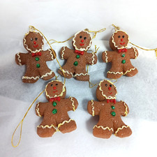 Mini Gingerbread Men Ornaments Tree Decorations Crafts Resin Holiday Decoration