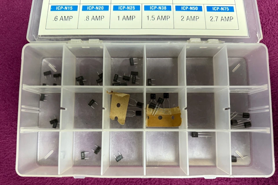 KIT PROTECTOR IC ELECTRÓNICA MCM PIEZA #102-006 CON CAJA DE ALMACENAMIENTO Foto 3 de 4