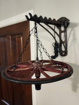 SET OF 2 - Rustic Country Cabin Western Wooden Wagon Wheel Wall Arm Sconces