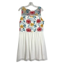 White Floral Embroidered Mesh Boho Lace Dress 14 Feminine Romantic