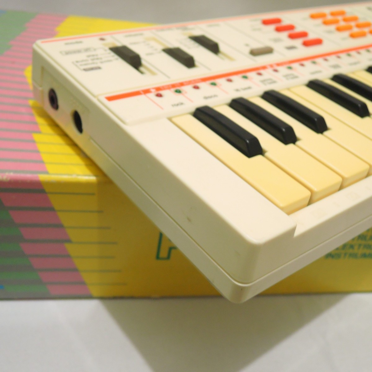 CASIO PT-82 white vintage keyboard tested | eBay