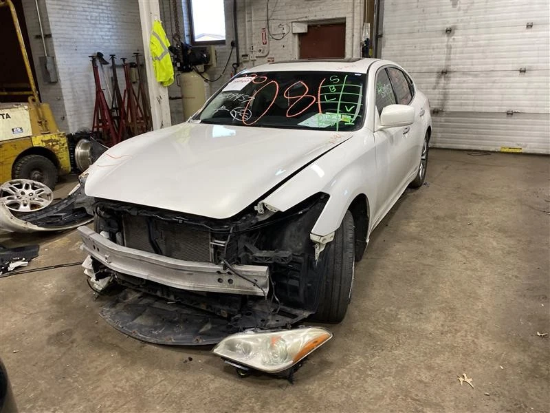 REAR DOOR Infiniti M35H M37 M56 Q70 11 12 13 14 15 16 17 18 Left White 1252925 Foto 4 de 4