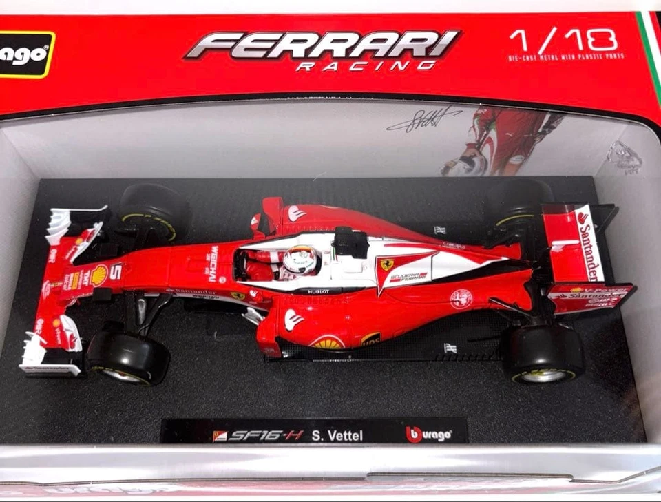 Auto Burago Ferrari SF16-H #5 F1 scala 1/18 Sebastian Vettel rosso bianco nuova - Immagine 2 di 4