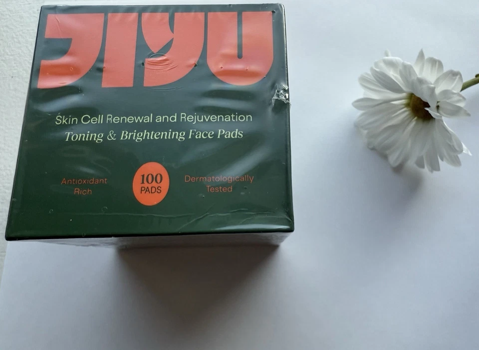 Korean Daily Toner Pads – 100 Count, Gentle Exfoliation + Glow NEW EXP 03/2028 - Image 2 of 4