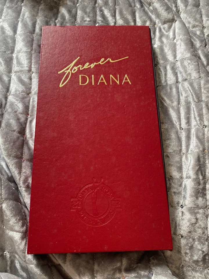 DIANA ROSS – FOREVER DIANA: MUSICAL MEMOIRS - 4 CD BOX SET -EXCELLENT CONDITION - Image 2 of 4