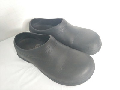 sketchers work clogs