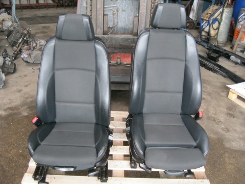 BMW E81   1er  116i  Teilledersitze kmpl Lederausstattung schwarz Bj2010