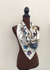 Unisex Gucci Silk Wrap Scarf Kris Knight Floral Ivory Scarf with Gucci Gift Box