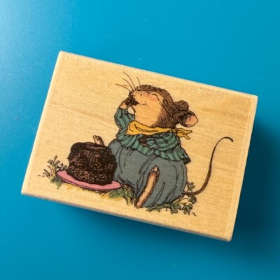 Chocolate Heaven~Holly Pond Hill~Rubber Stamp~2.5'' X 1.7''~InterArt Uptown E13024