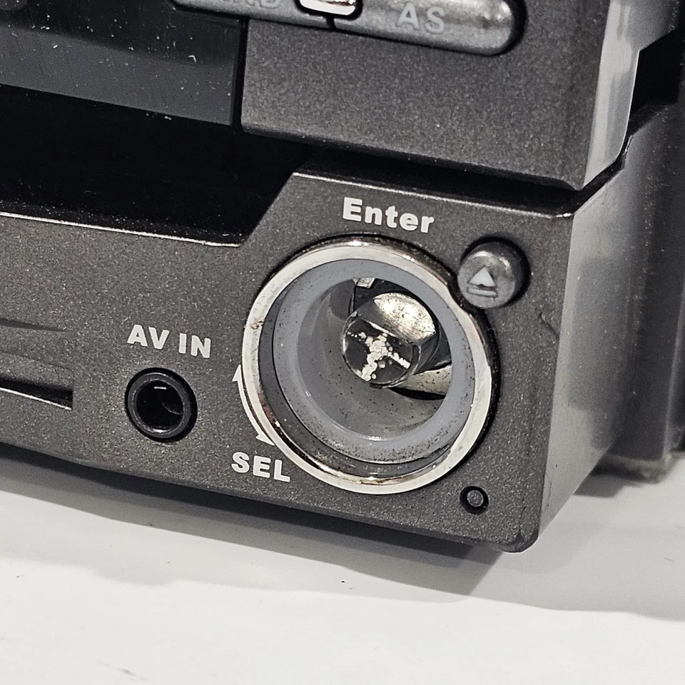 Jensen VM9414 In Dash DVD Reciever Single Din Flip Out Cut Cables UNTESTED AS IS - Image 3 of 4