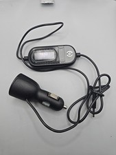 Belkin TuneCast Auto Live FM Transmitter Car Charger Audio F8Z498 Ea