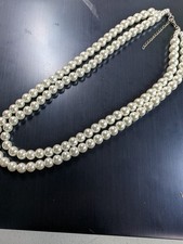 Faux pearl necklace 16-18" long DAD619