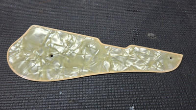 Epiphone Broadway Spartan pearloid pickguard