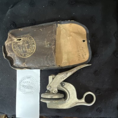 Notary Public Handheld Embosser Seal Stamp Press with Case, Sample Impression