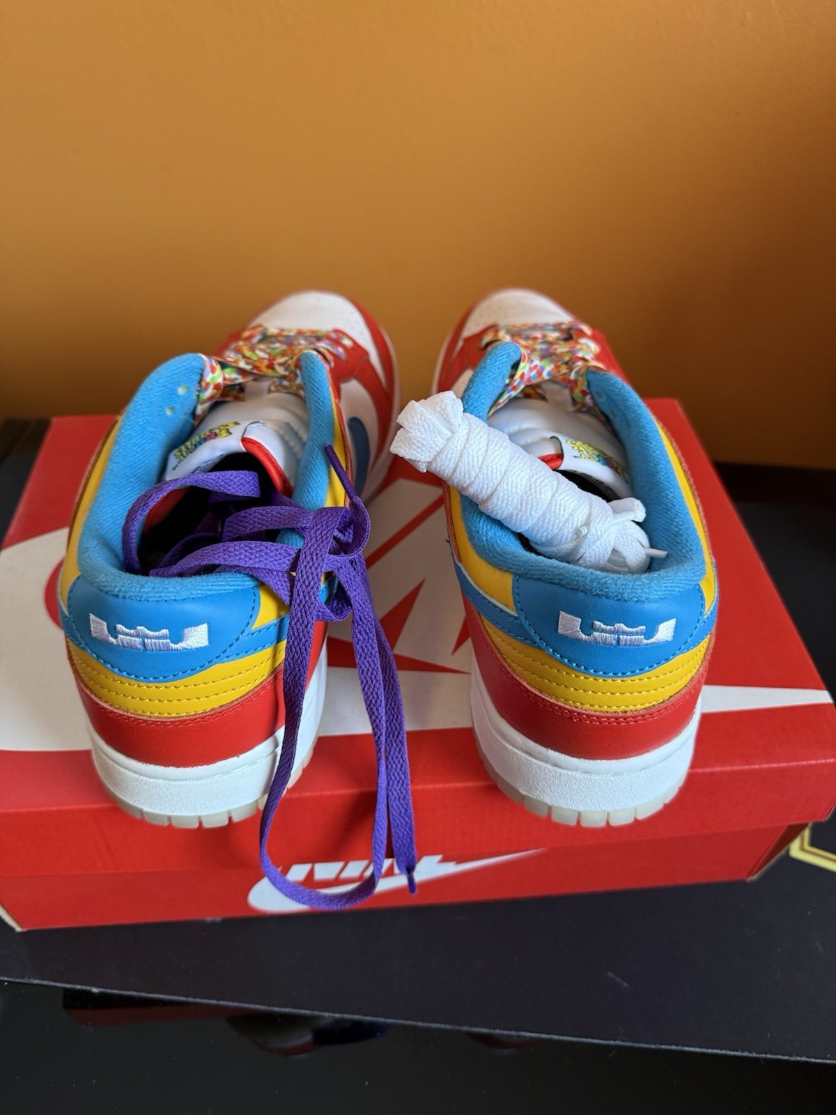 Nike Dunk Low x LeBron James x Fruity Pebbles Red Size 10.5 Brand New thumbnail 6