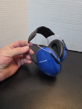 Peltor Junior earmuffs Hearing/Ear Protector BLUE Very Good Cosmetic Condition