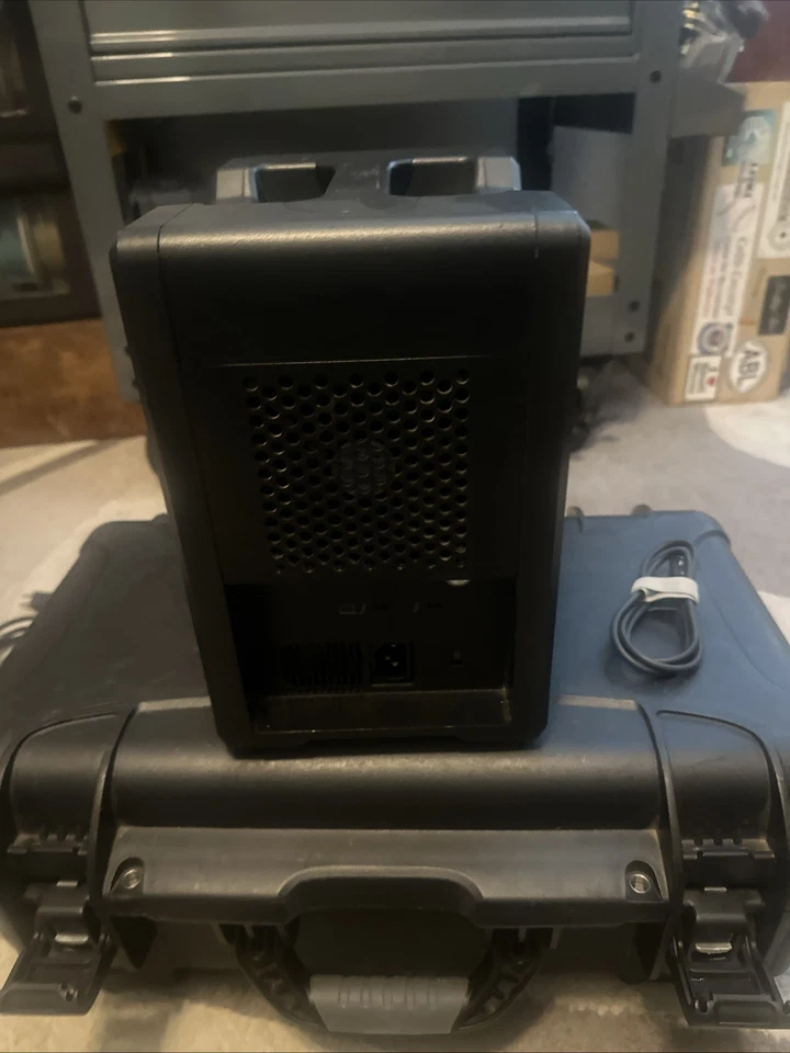 G-RAID 24 TB Thunderbolt 3 With Custom Travel Case - Image 2 of 4