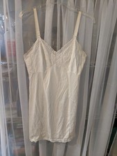 Vintage Cream Full Slip Sears Nylon size 36 Short