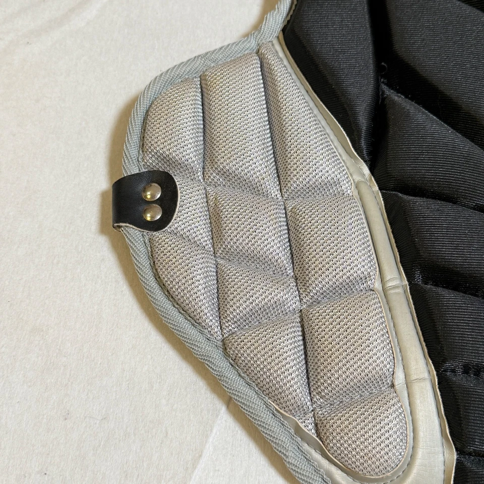 Louisville Slugger INT Youth PG Series 5 Baseball Catchers Chest Guard - PGS514 - Image 4 of 4