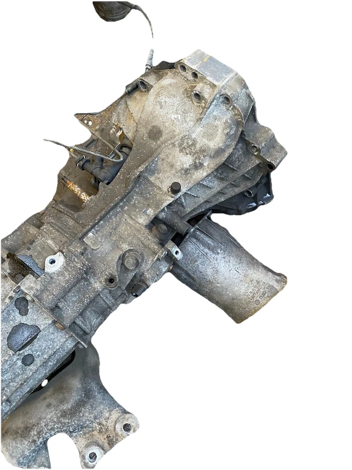 AUDI A6 Manual Gearbox GYX Mk3 (C6) FWD Diesel 6 Speed Code GYX 04 -13 - Image 3 of 4