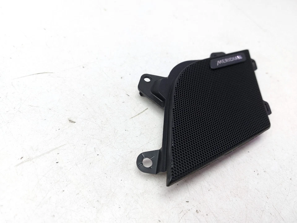 JAGUAR XE X760 2016 DOOR SPEAKER TRIM GRILL COVER FRONT RIGHT GX73-18C862-ACW - Image 4 of 4