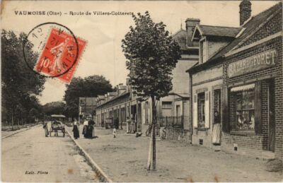 Old postcard VAUMOISE Route de Villers-Cotterets (1207366)