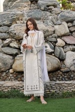 HareerbyAmbrin - 4 Piece White, Blue And Gold Chikan Outfit 