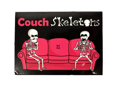 Couch Skeletons Card Game 2 Players Fun Easy To Learn COMPLETE NEVER PLAYED