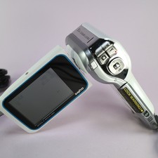 SANYO Xacti 8-9.9MP Digital Cameras for Sale | Shop New & Used